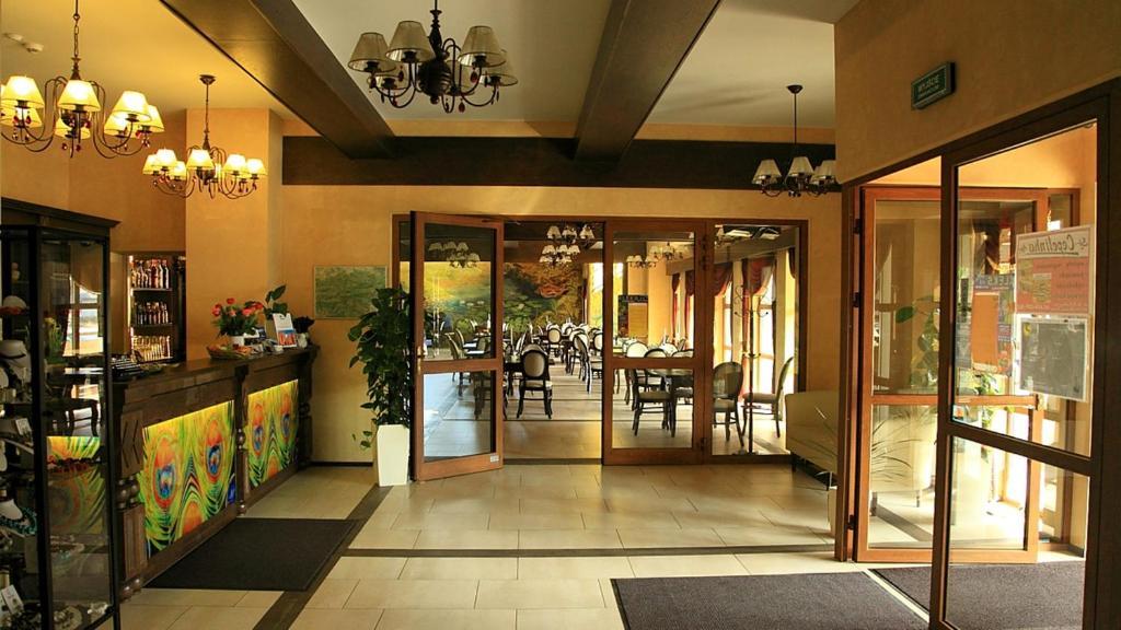 Hotel Gorski Raj Koninki Exteriér fotografie